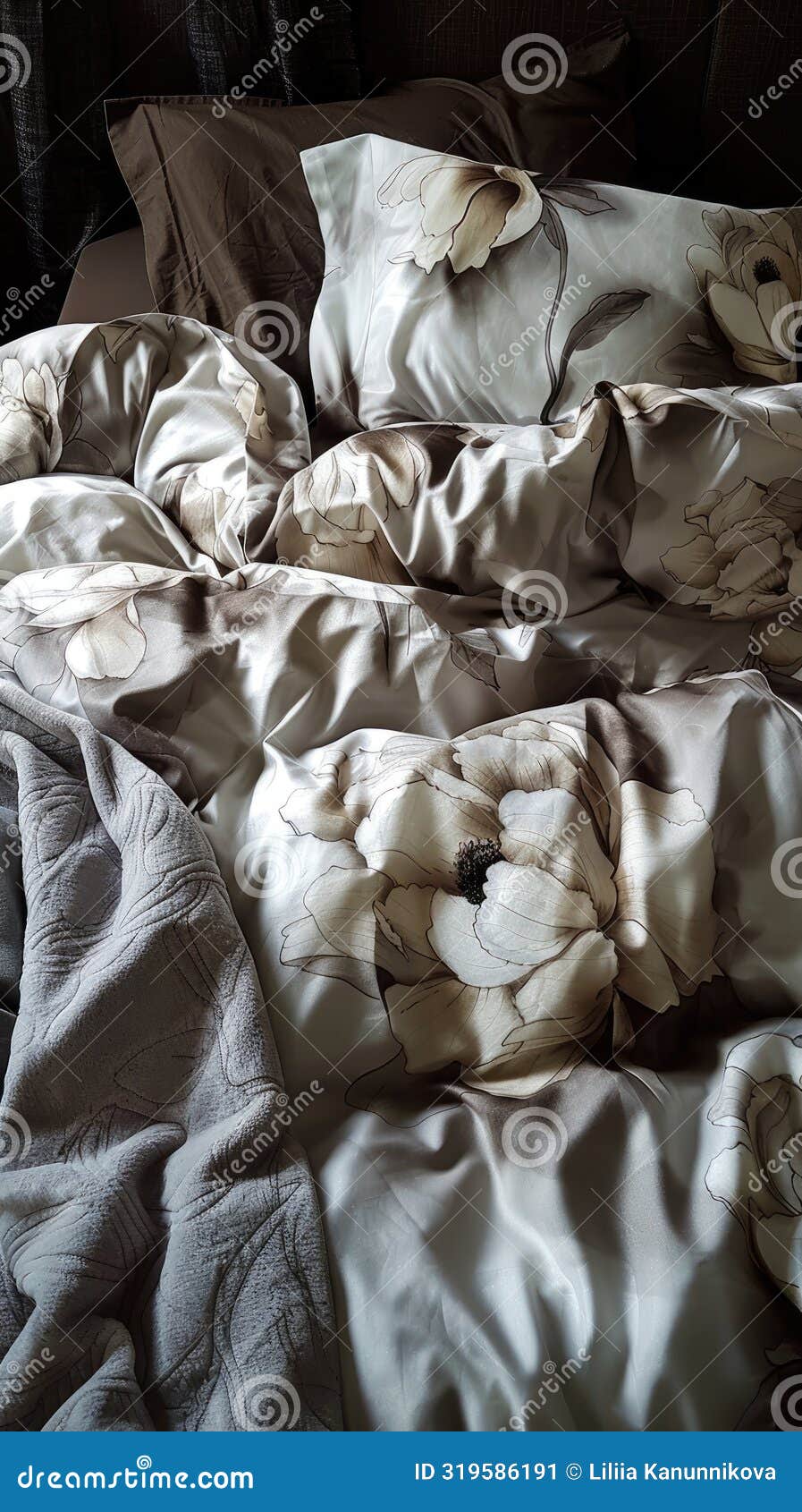 a soft and fluffy plush light flannel four-piece duvet cover set featuring a floral pattern on each pillowcase.