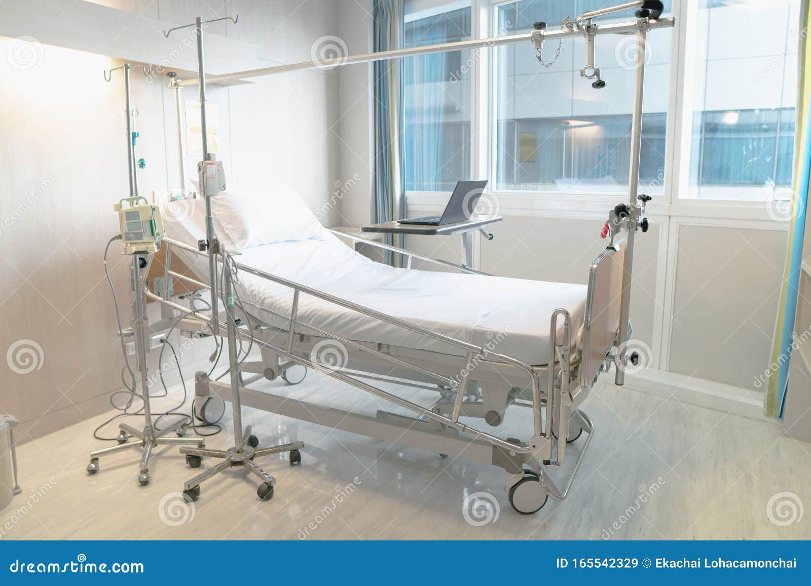 Focus Background of Electrical Adjustable Patient Bed in Hospital Room  Stock Image - Image of healthcare, background: 165542329
