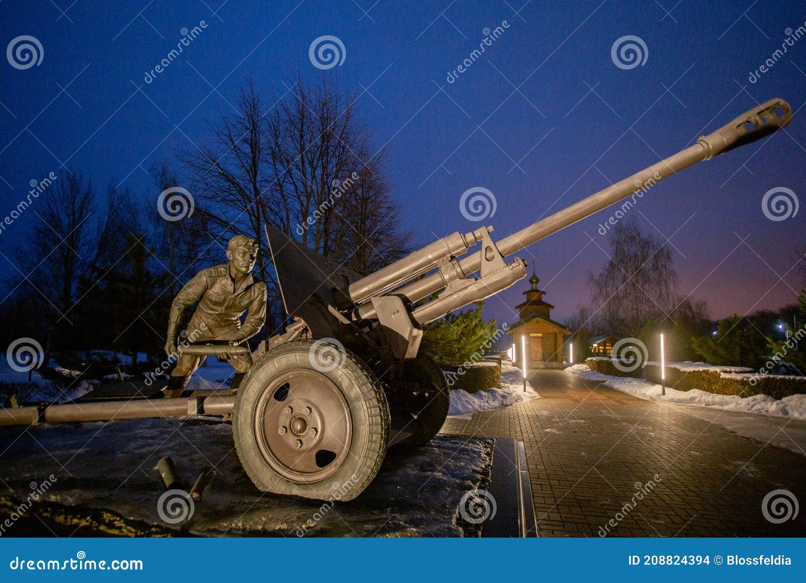 soldier monument in prokhorovka village belgorod region russ