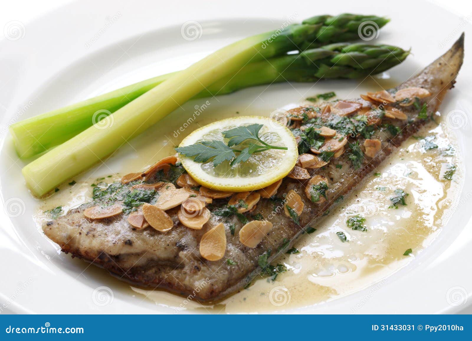 Sole meuniere stock image. Image of sole, skillet, asparagus 31433031