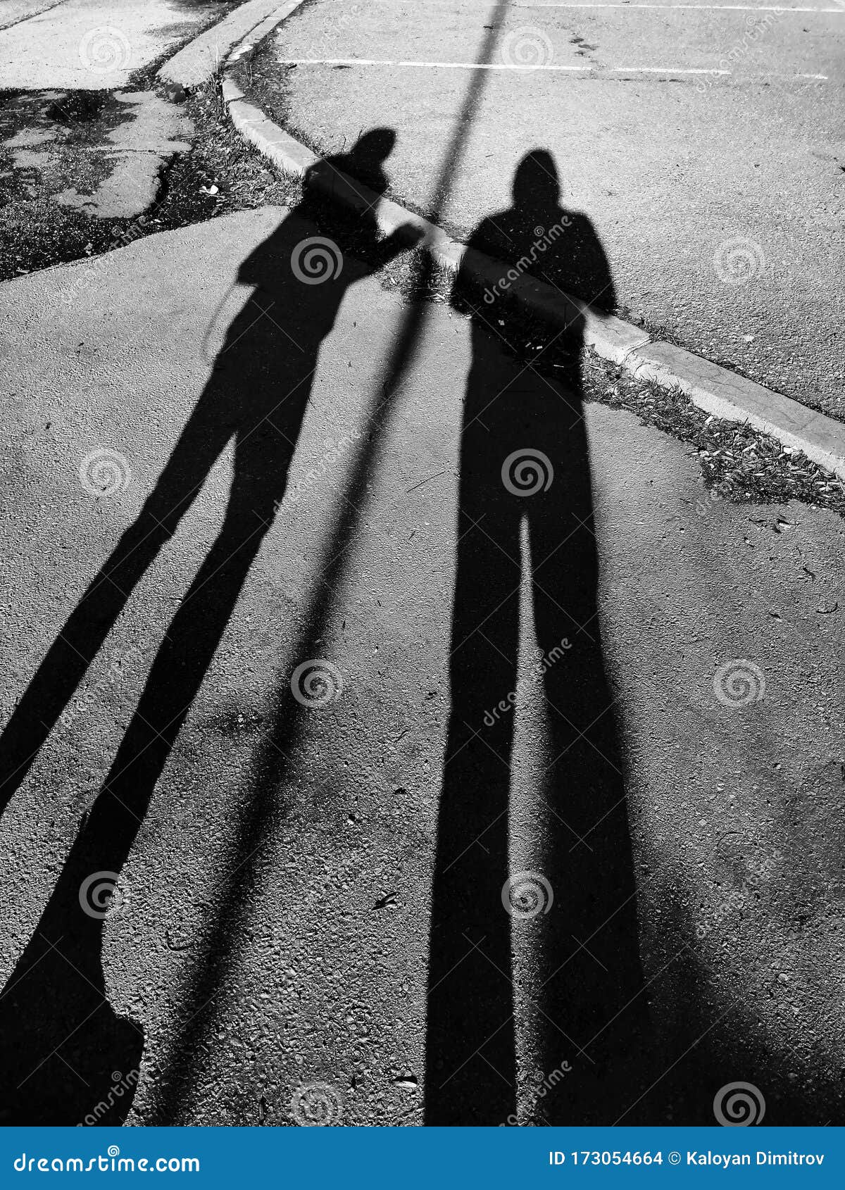 Sombras De Una Pareja Enamorada Sofia Bulgaria Foto de archivo - Imagen de  sombras, fondo: 173054664