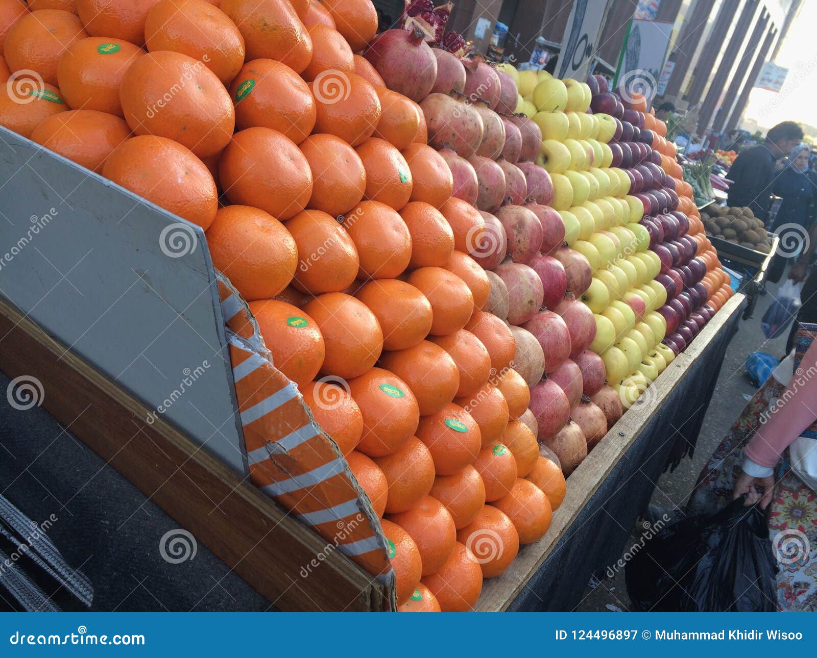 Fruit shop editorial photography. Image of orange, citadel 124496897