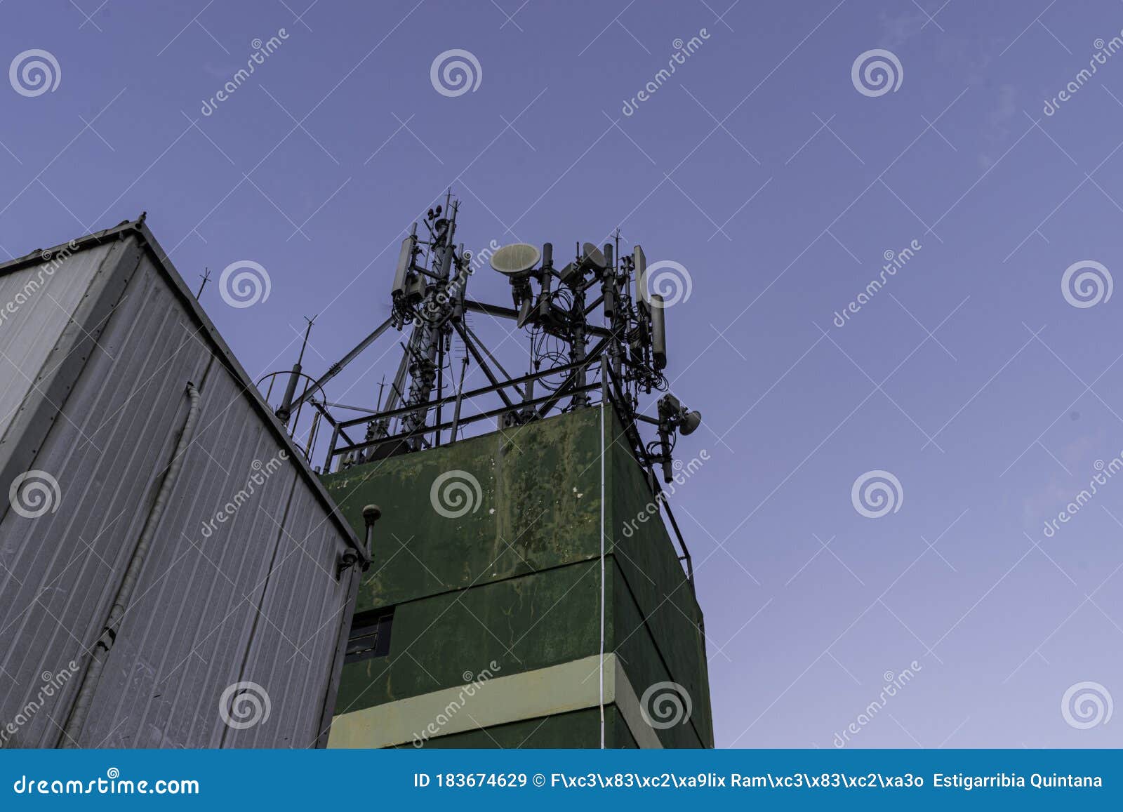 various cellular, data and radio antennas at the top of a building in suzano - sÃÂ£o paulo, brazil