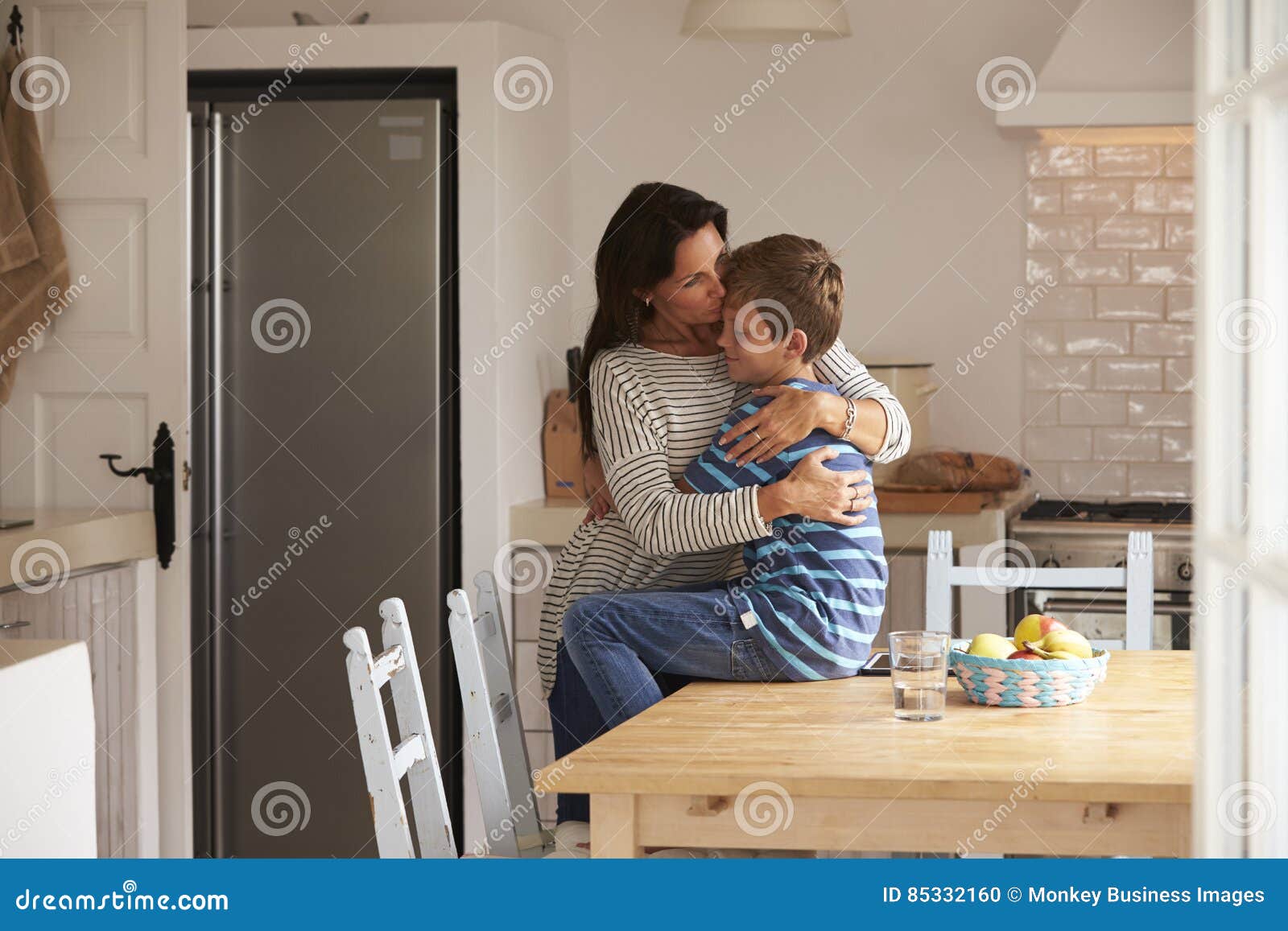 mom and son kitchen romance
