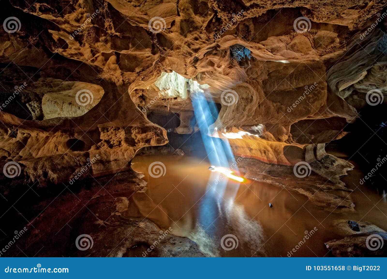 son tra cave, ha tien, kien giang