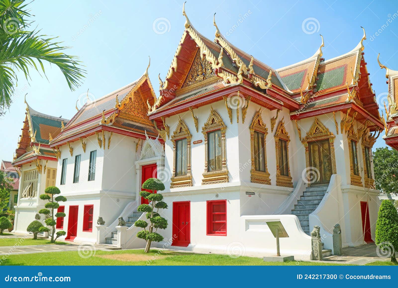 song phanuat throne hall used by king rama v during his monkhood moved and reassembled in wat benchamabophit temple, thailand