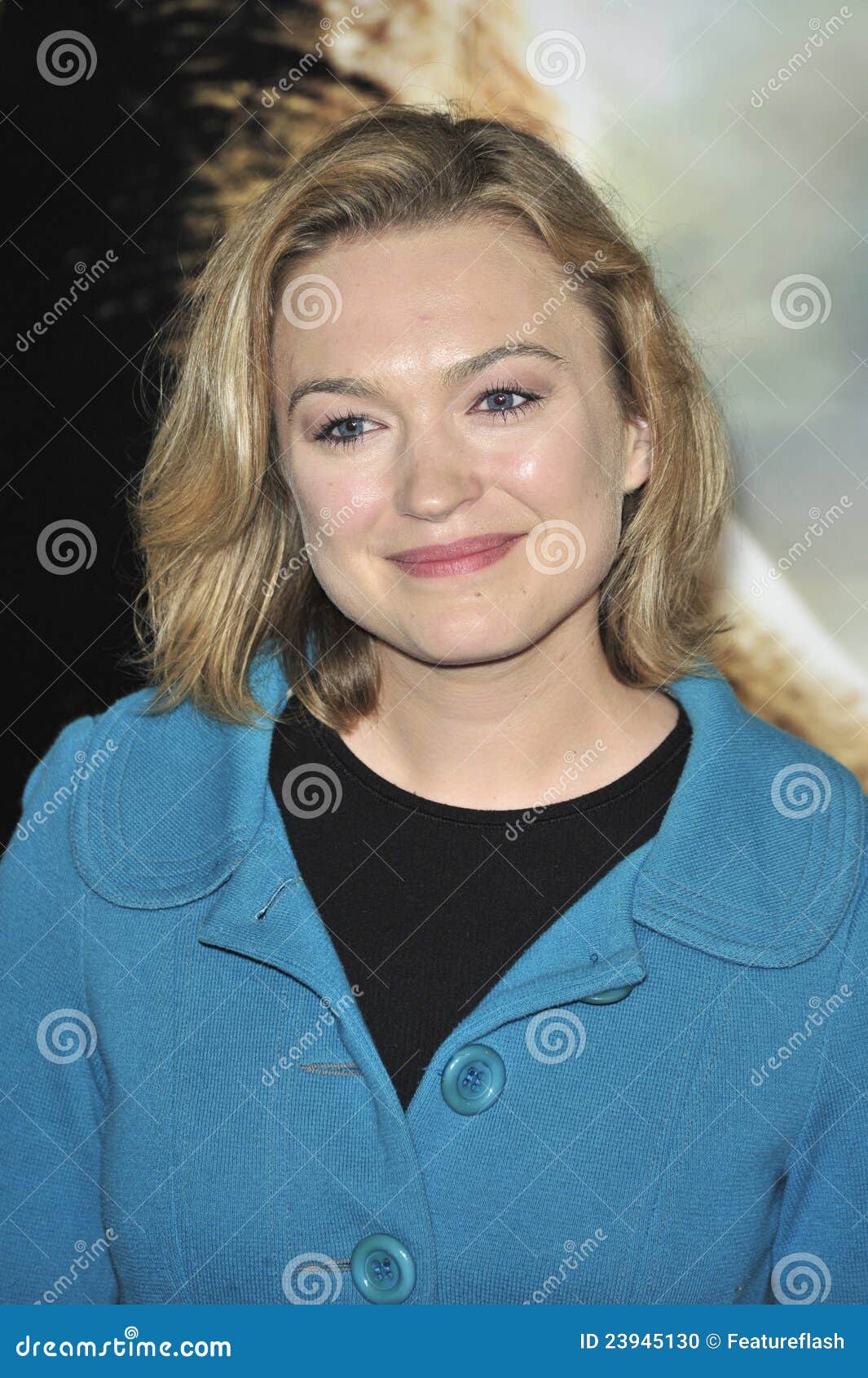 Sophia myles pics