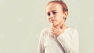 Sore Throats In A Child Child Has A Sore Throats Signs Of A Cold In Sore Throats In A Child Child Has A Sore Throats Signs Of A Cold In