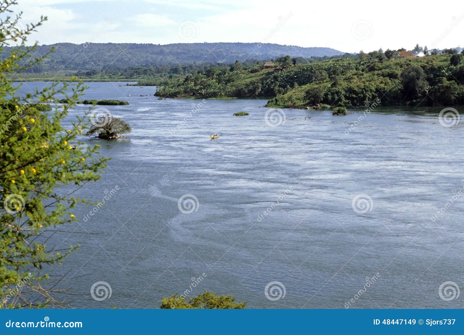 the source of the white nile river in uganda