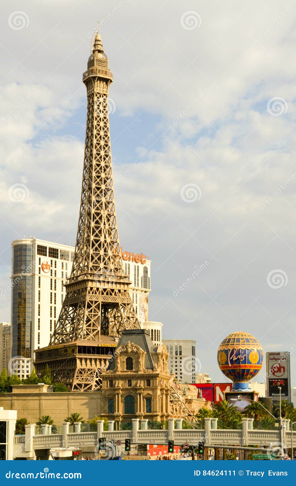 View of Eiffel Tower in Las Vegas Editorial Photo - Image of