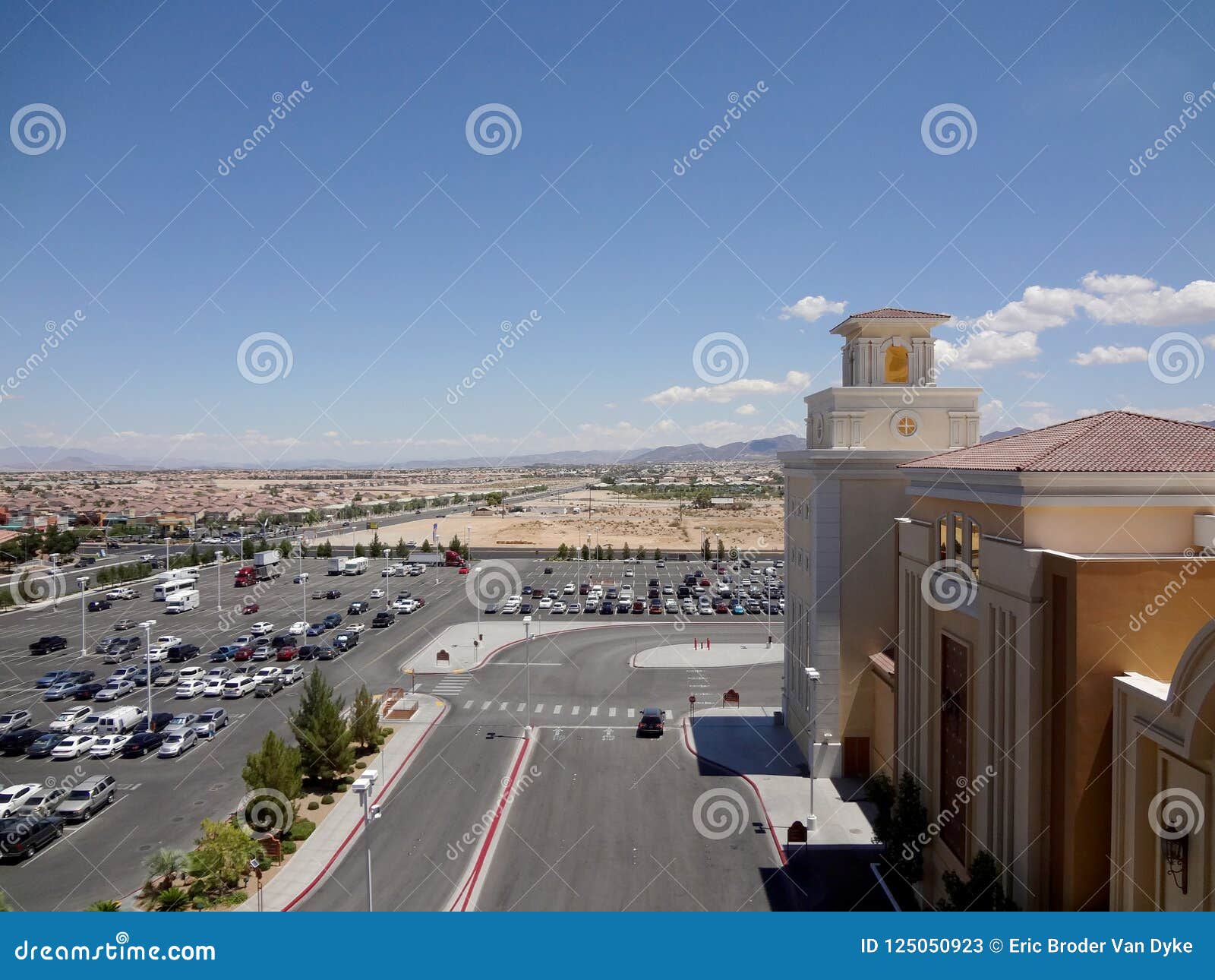 South Point Hotel in Las Vegas, NV on May 18, 2013 Editorial Stock Photo -  Image of tourism, sunny: 31090303