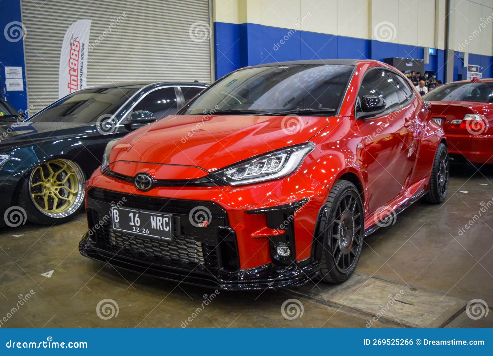 https://thumbs.dreamstime.com/z/south-tangerang-indonesia-february-toyota-gr-yaris-variant-oriented-toyota-yaris-vehicle-manufactured-toyota-269525266.jpg