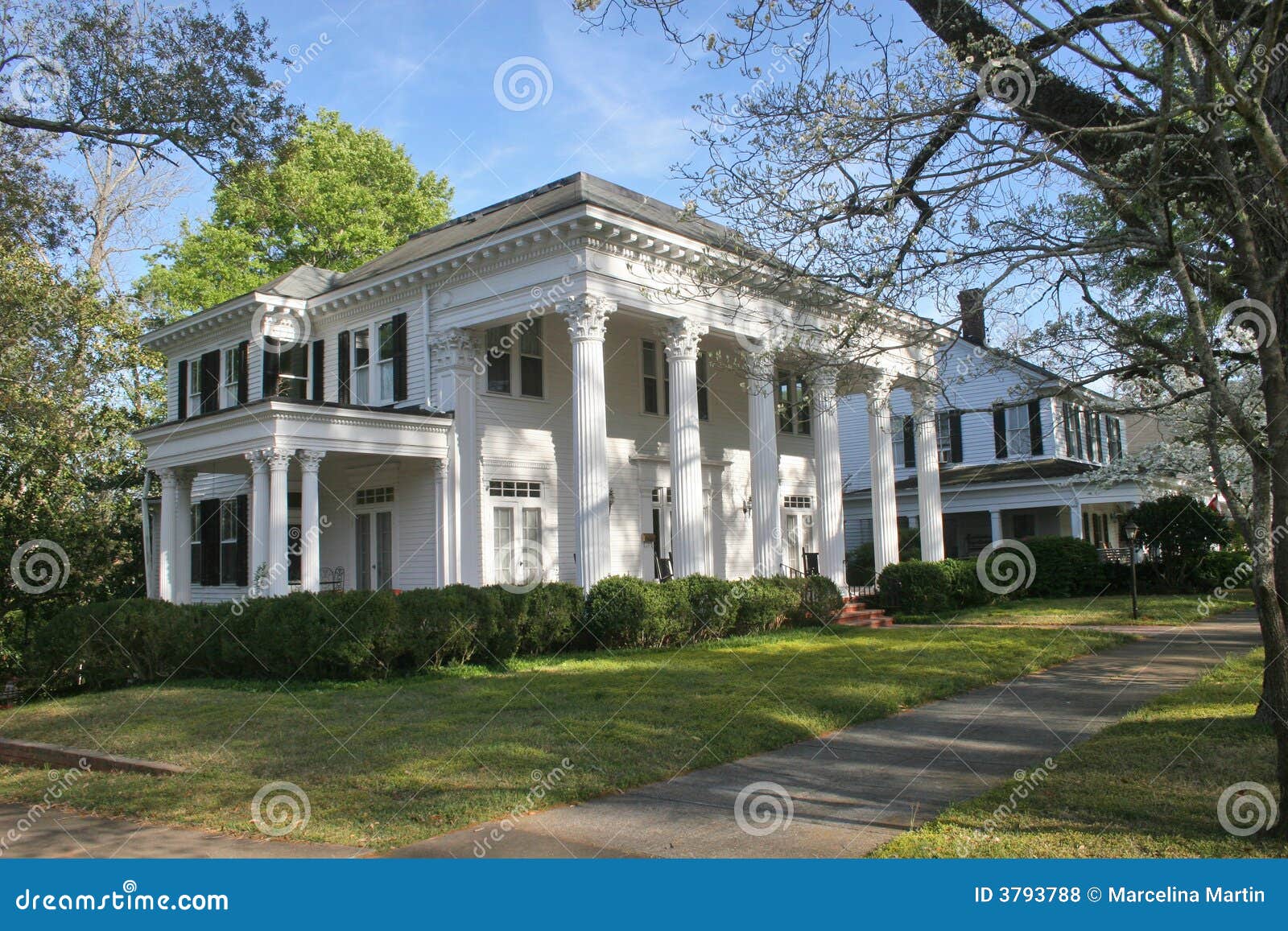 southern mansion