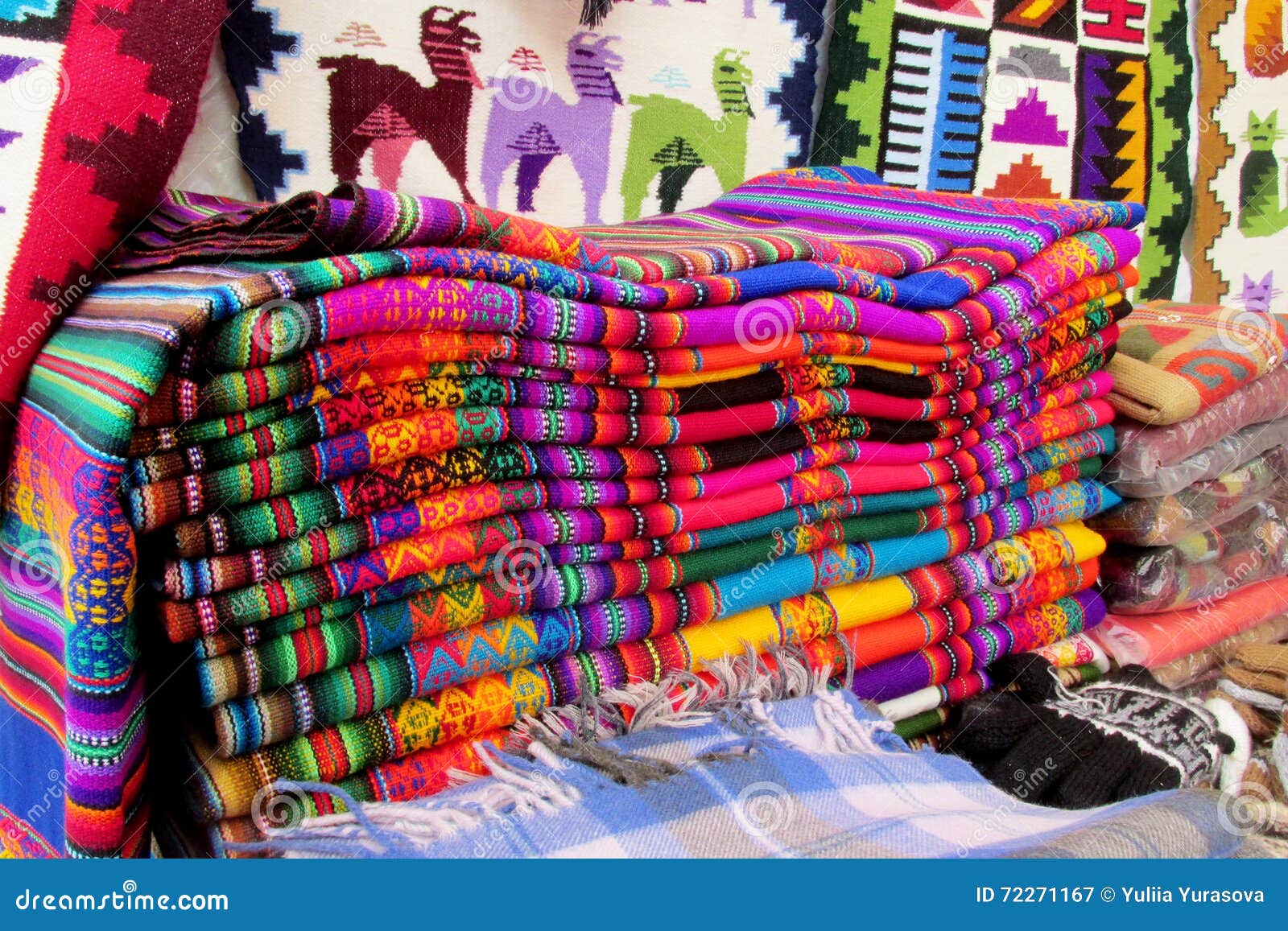 souvenir traditional quechua textil cover