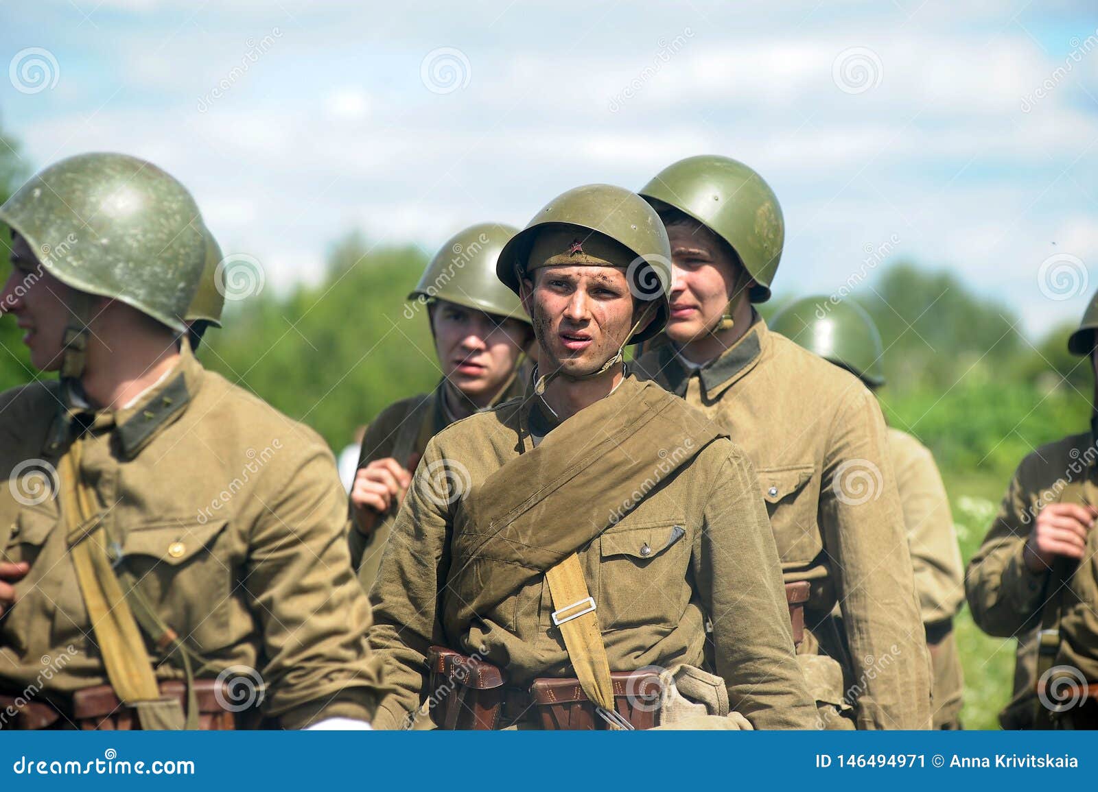 Soviet Soldiers of the Second World War during the Battle for the ...