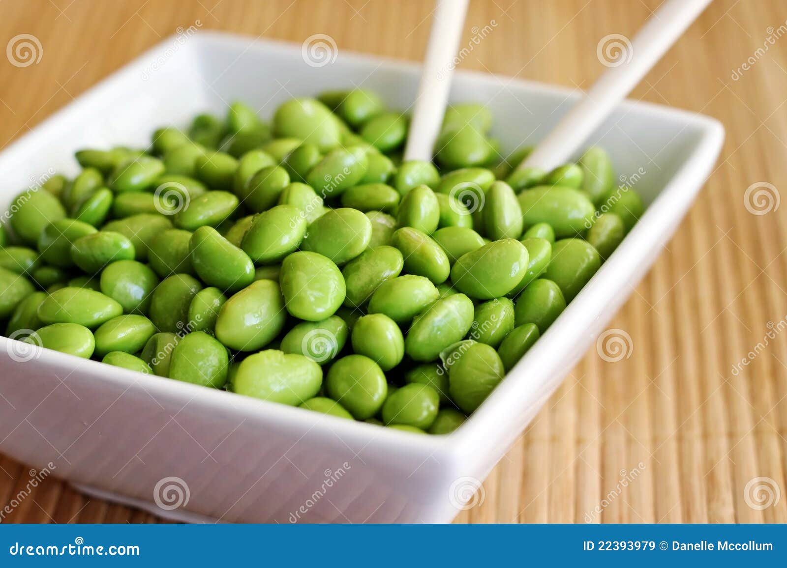 soy beans in bowl