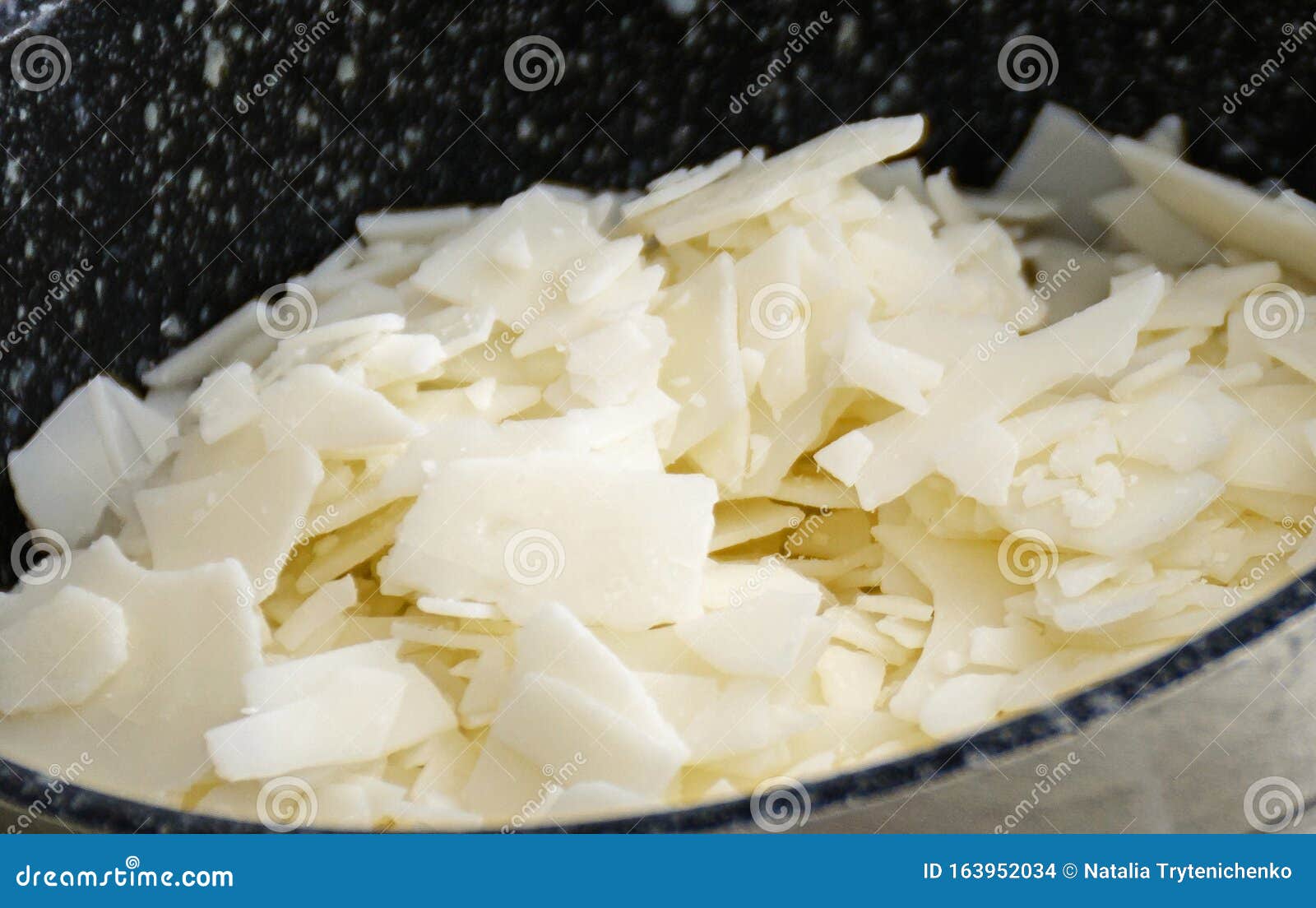 2,200+ Soy Wax Stock Photos, Pictures & Royalty-Free Images - iStock
