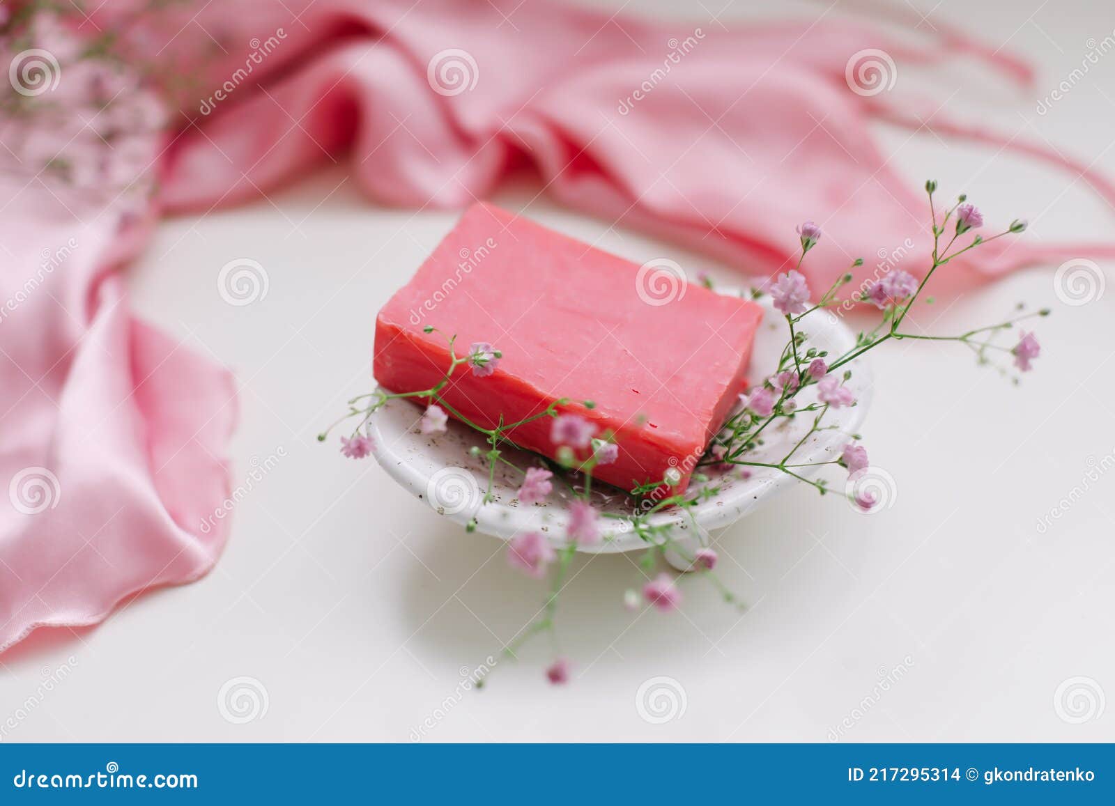 Spa Composition with Pink Soap Bar with Ceramic Soap Dish, Silk Babric