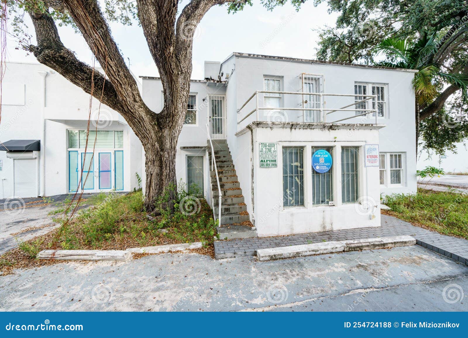 Space for Lease Miami Design District Editorial Stock Photo Image of miami, street 254724188