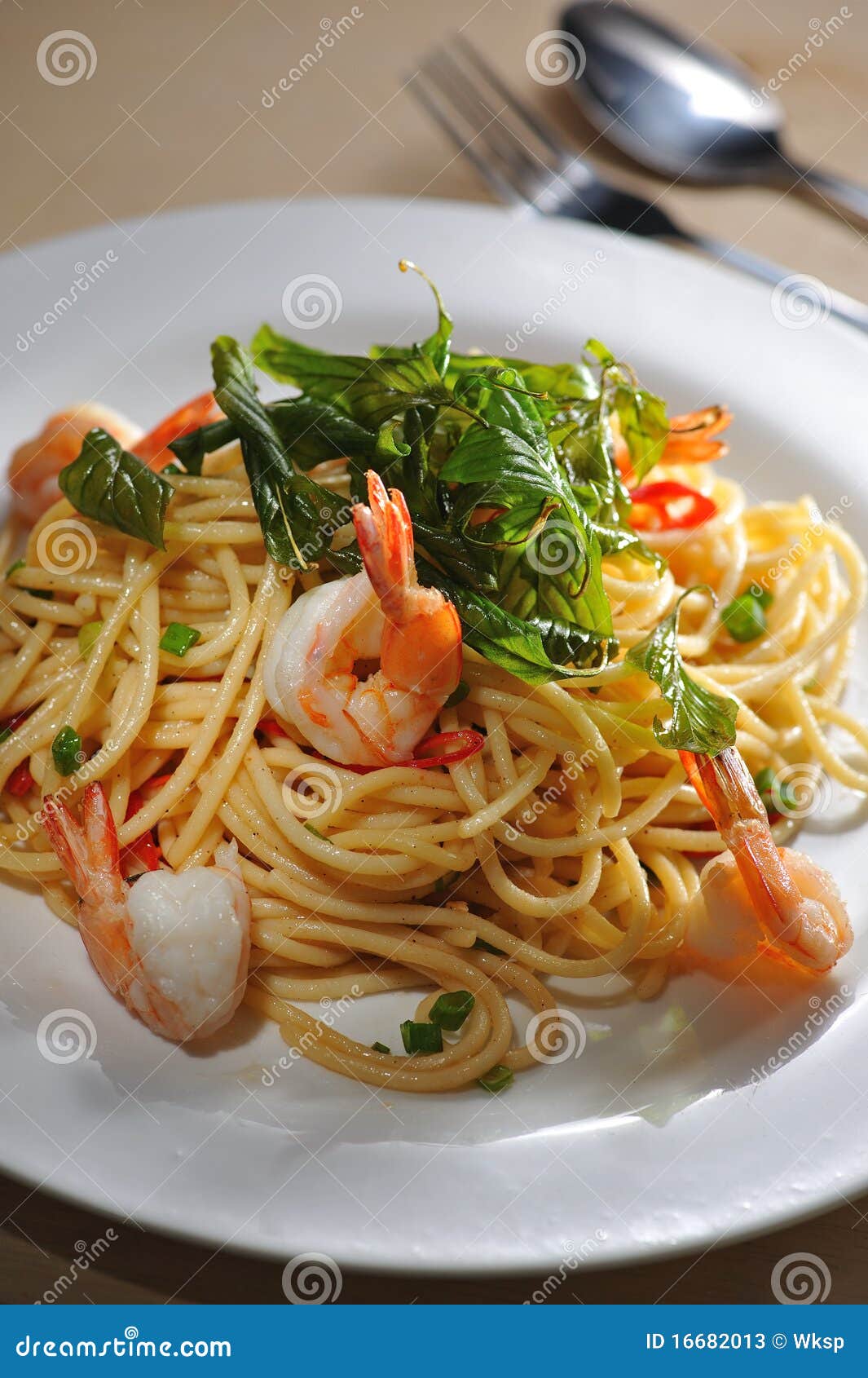 Spaghetti stock image. Image of cuisine, olive, western 16682013
