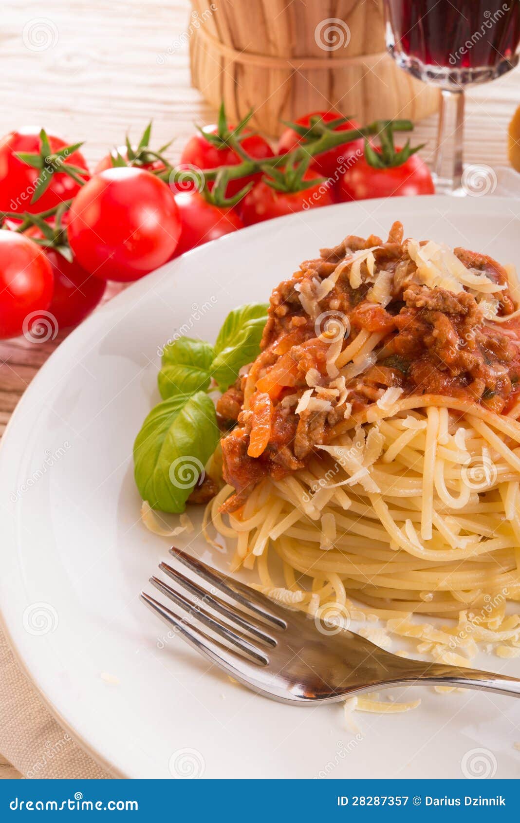 Spaghetti bolognese stock image. Image of beef, horizontal 28287357