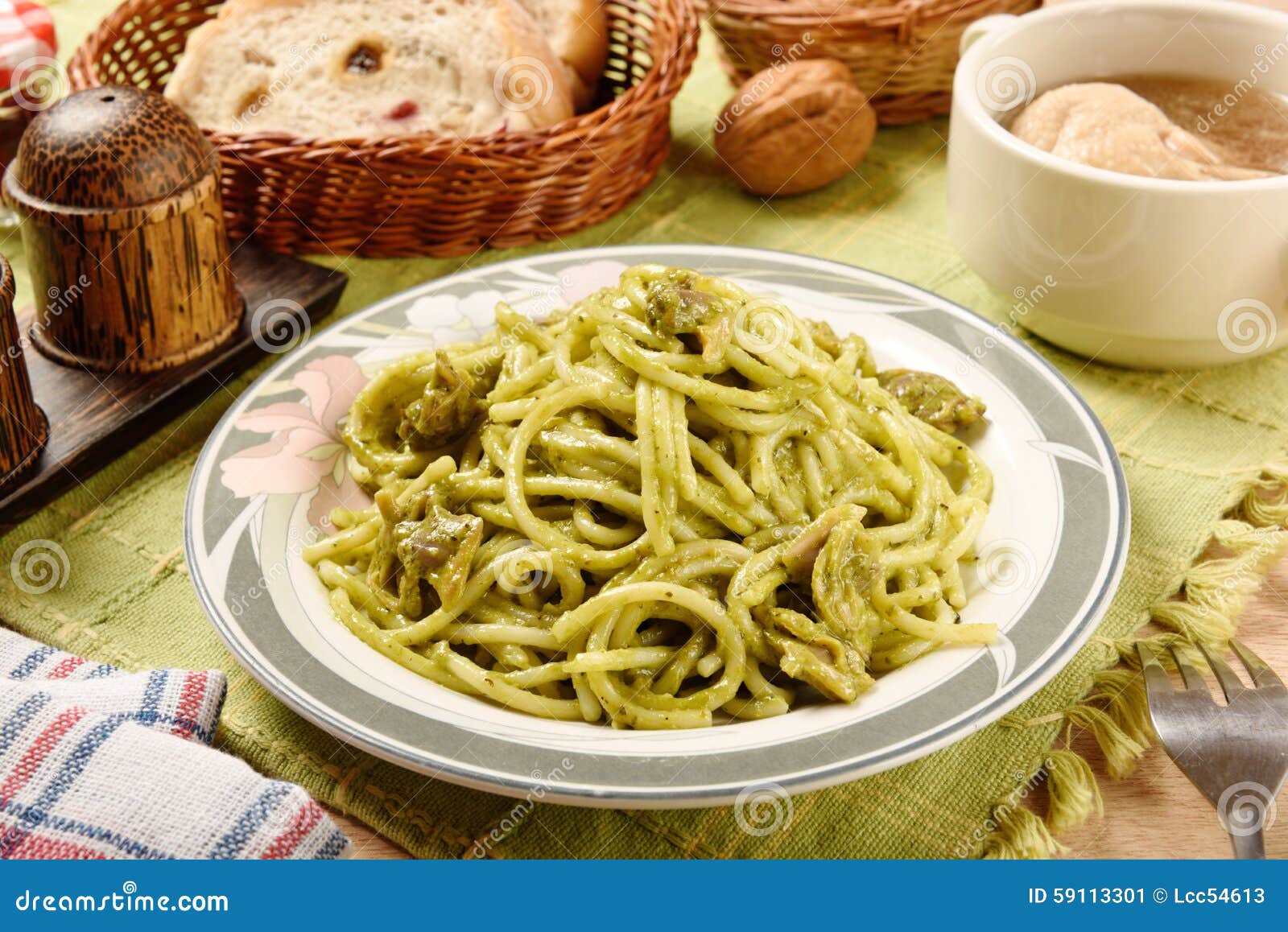 Spaghetti with Clams and Pesto Stock Image Image of meal, cuisine