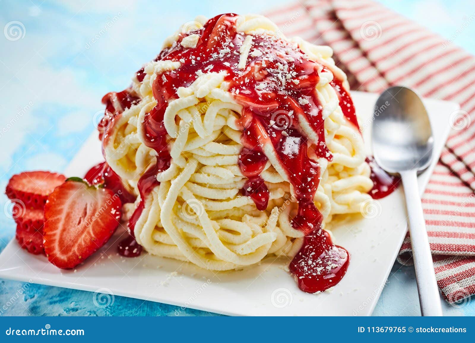 spaghetti-ice-cream-dessert-strawberry-s