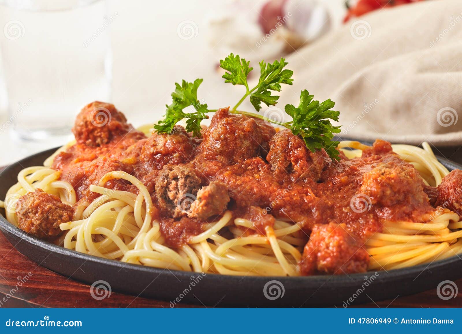 Spaghetti meatballs stock image. Image of meatballs, cast 47806949