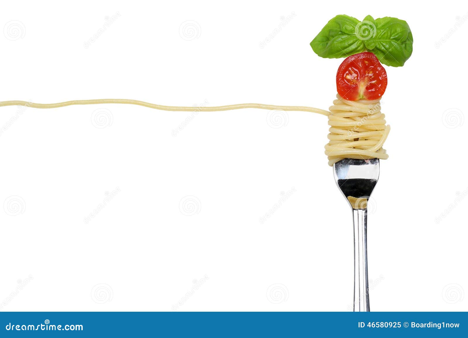 spaghetti noodles pasta meal on a fork 