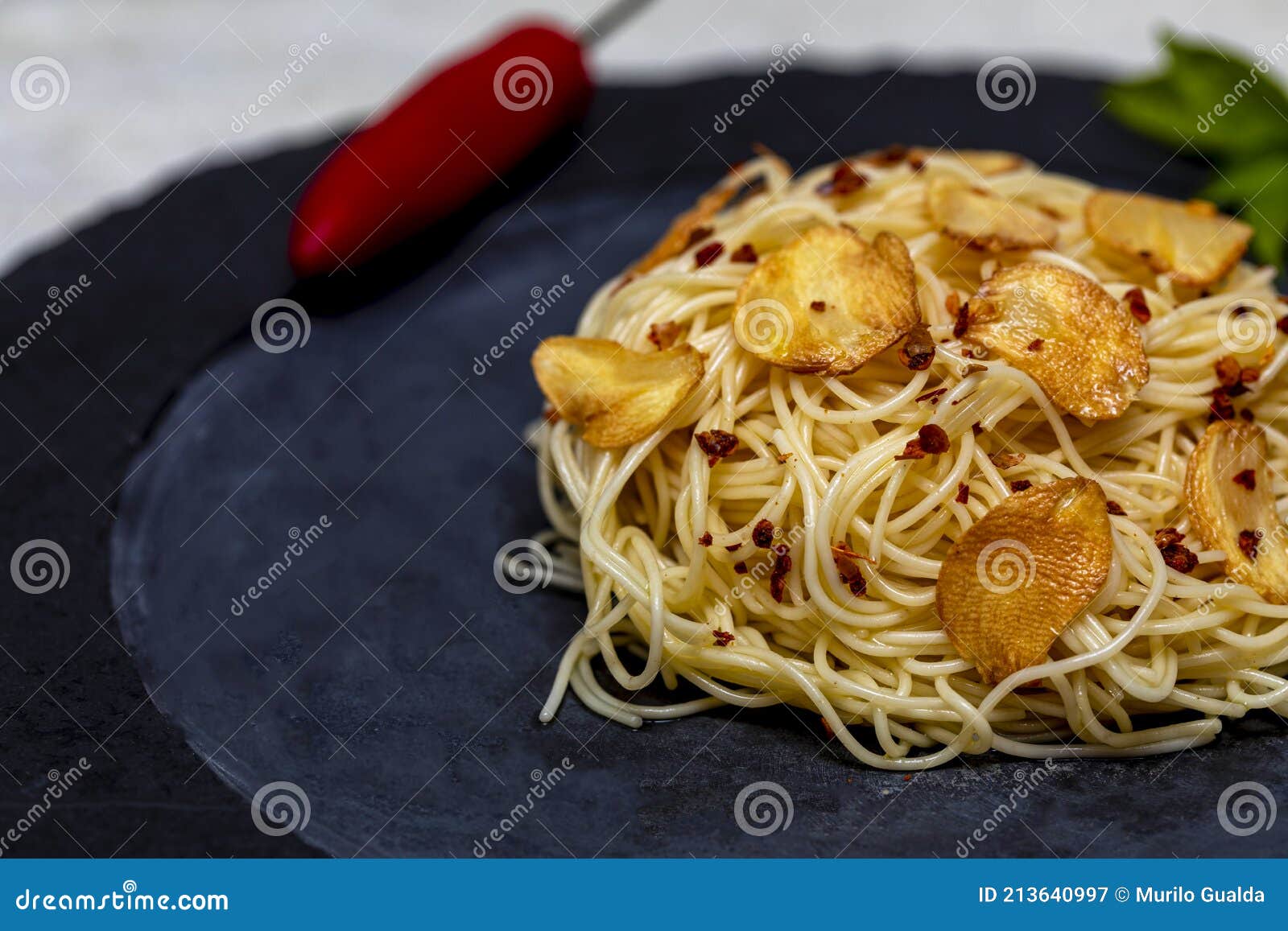 Spaghetti Pasta with Fried Garlic and Olive Oil Stock Image Image of