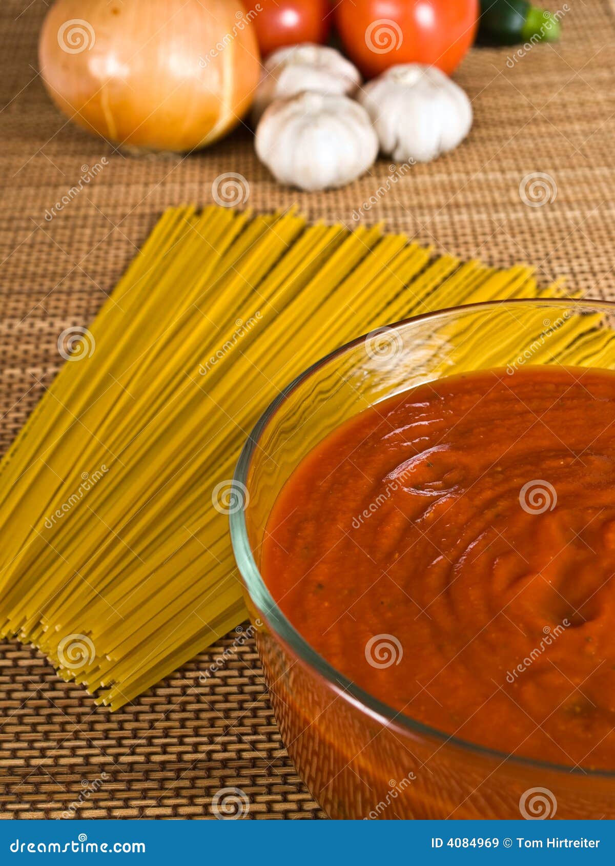 Spaghetti Sauce & Ingredients Stock Image Image of dinner, sauce 4084969