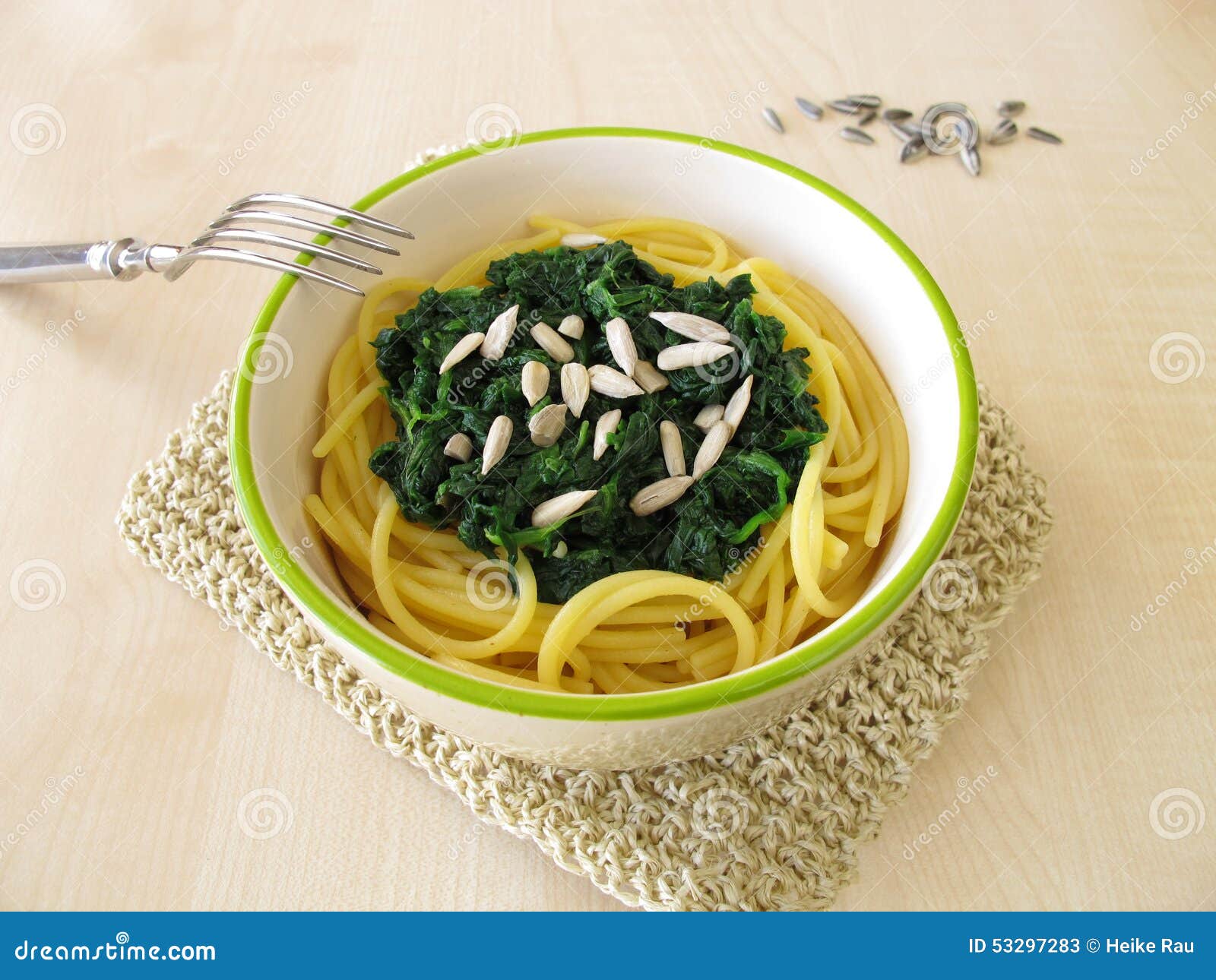 Spaghetti with spinach stock image. Image of spinach 53297283