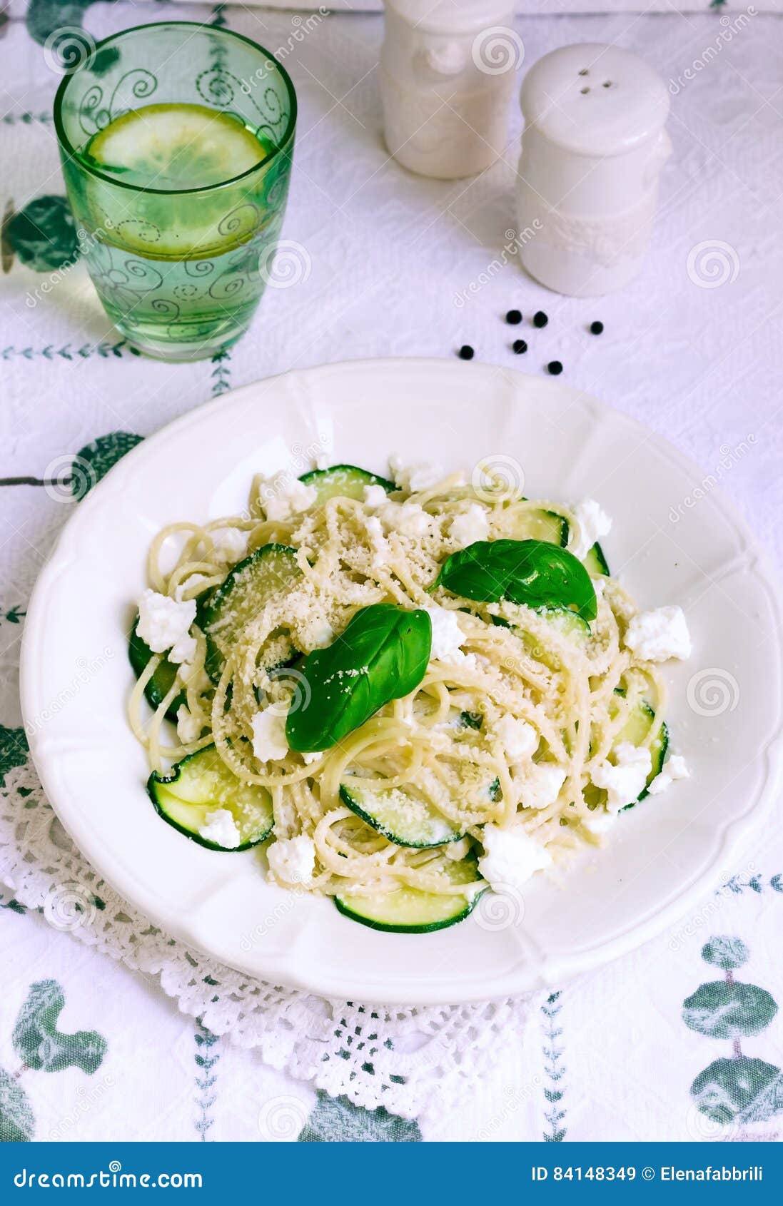 Spaghetti Vegetariens De Salade De Pates Recettes De Pates Image