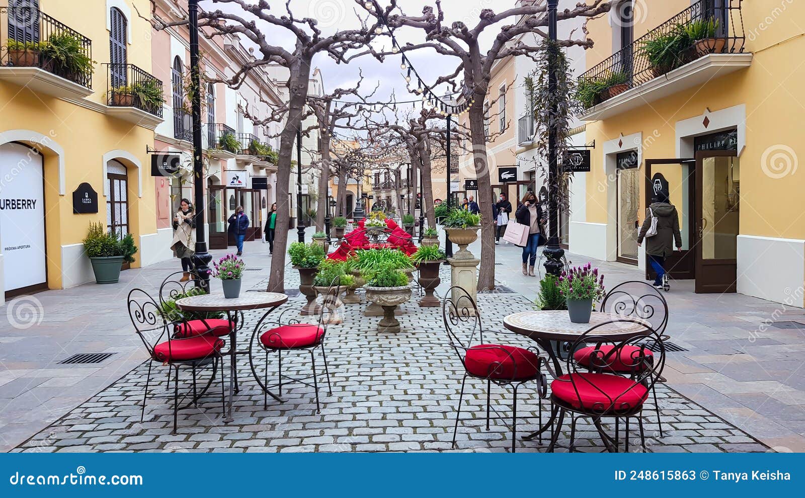 Shopping Mall Road of La Roca Village Editorial Stock Photo - Image of  outlet, malanyanes: 248615863