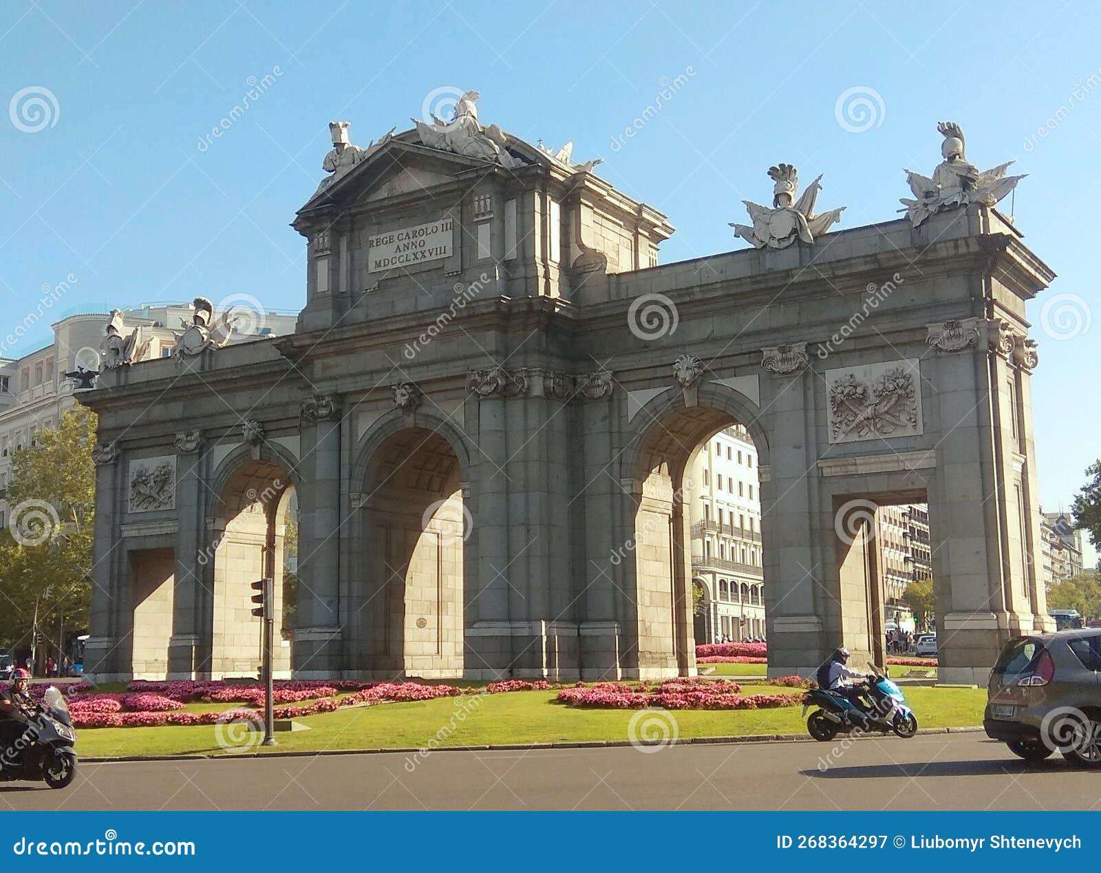 spain, madrid, plaza de la independencia, puerta de alcal