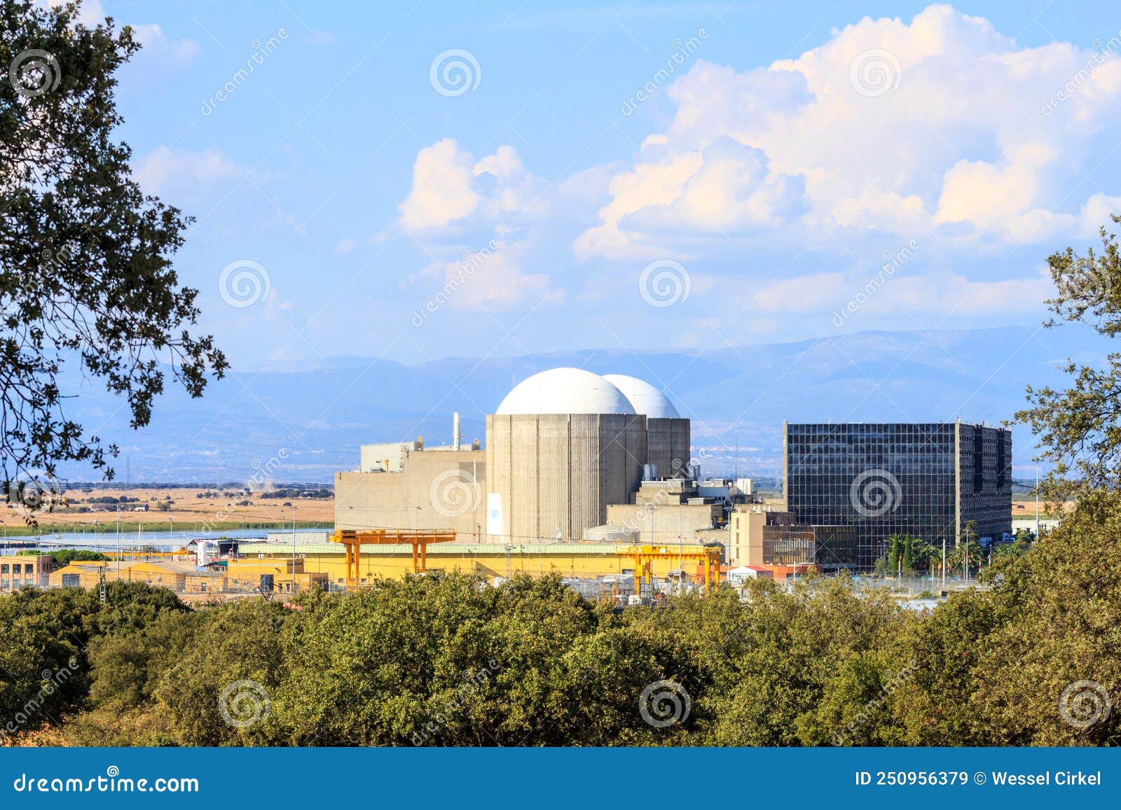 spanish central nuclear de almaraz, extremadura