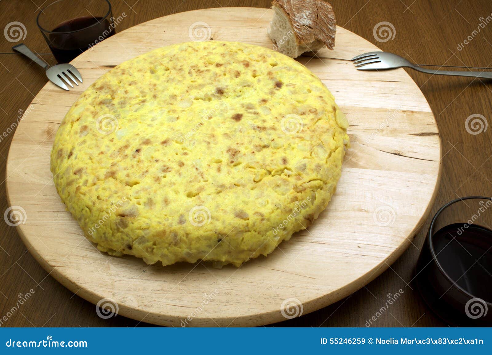 Spanish omelet and wine stock image. Image of omelette 55246259