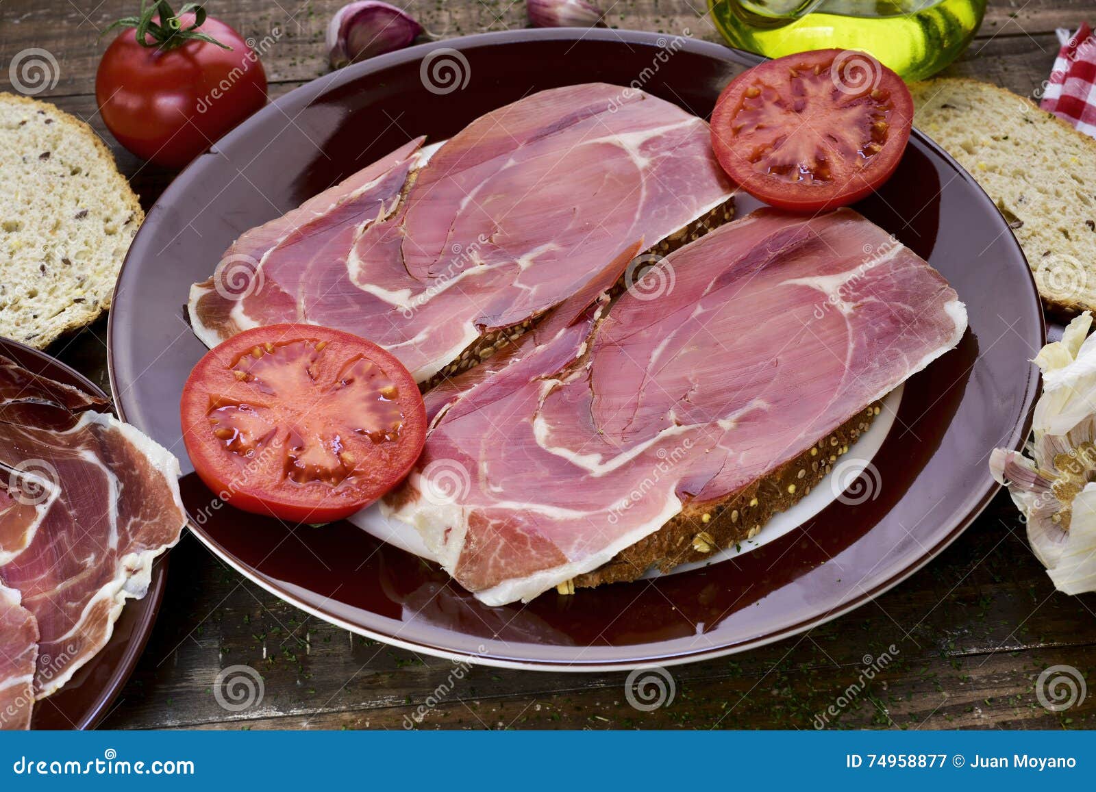 spanish pan con tomate y jamon, bread with tomato and serrano ha
