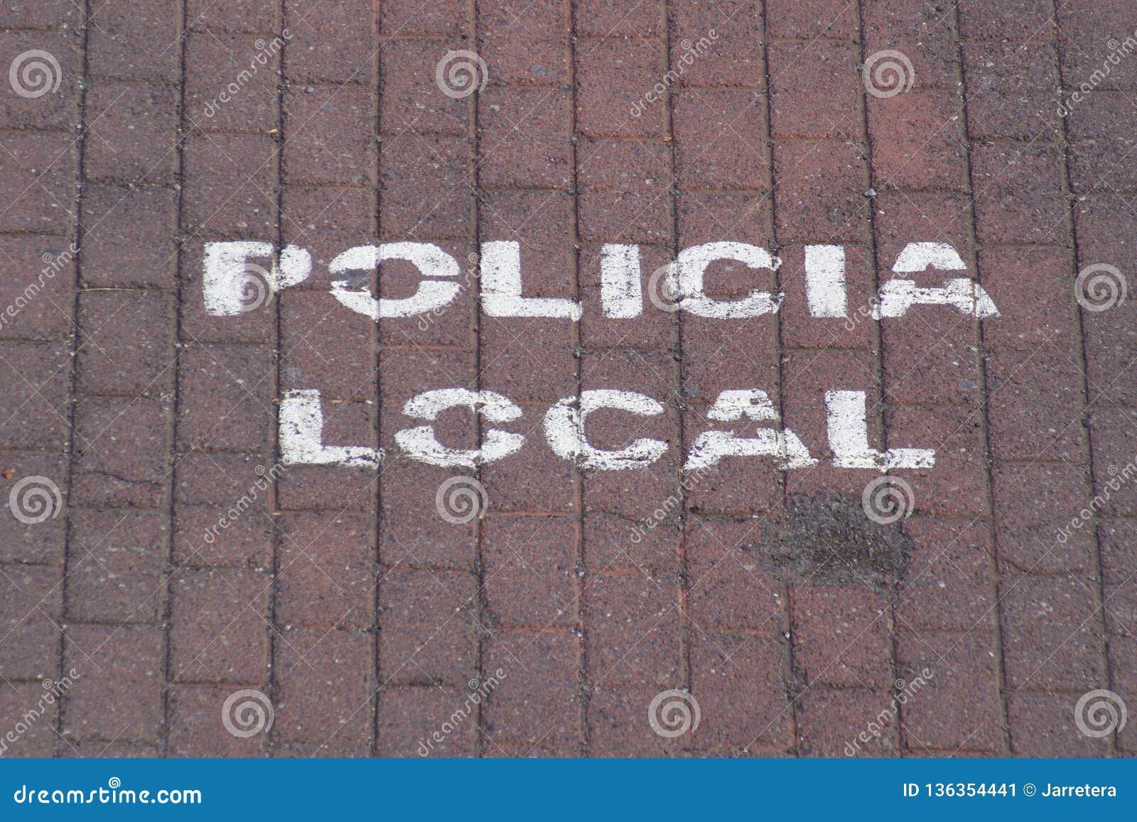 spanish road marking sign: policia local