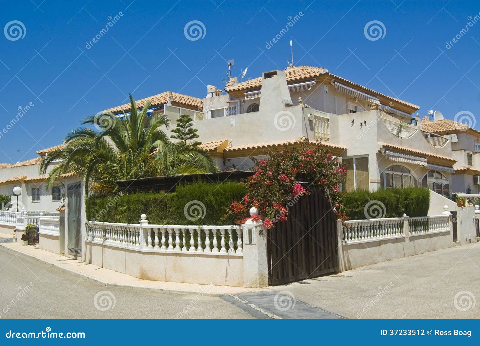 Spanish Villa stock photo. Image of house, blue, spanish 37233512