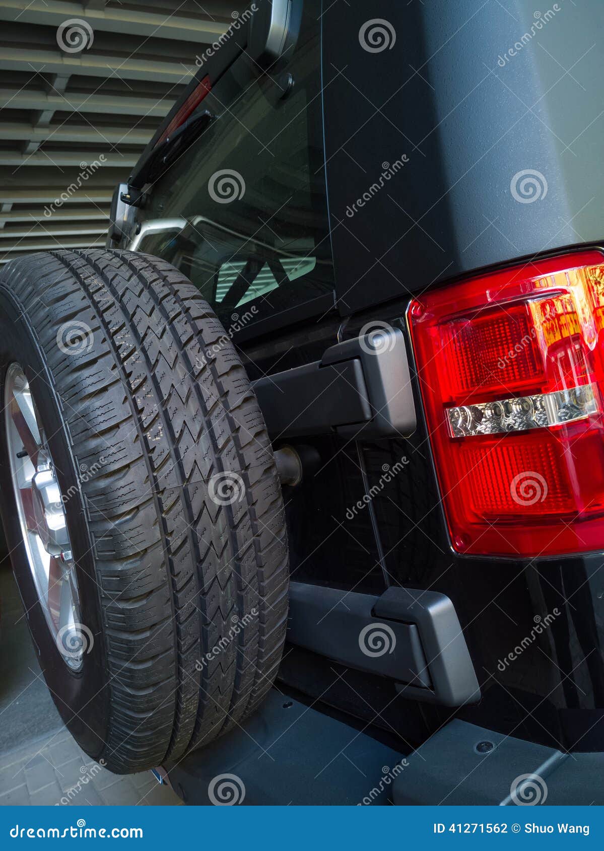 Spare Tire Stock Photo Image 41271562