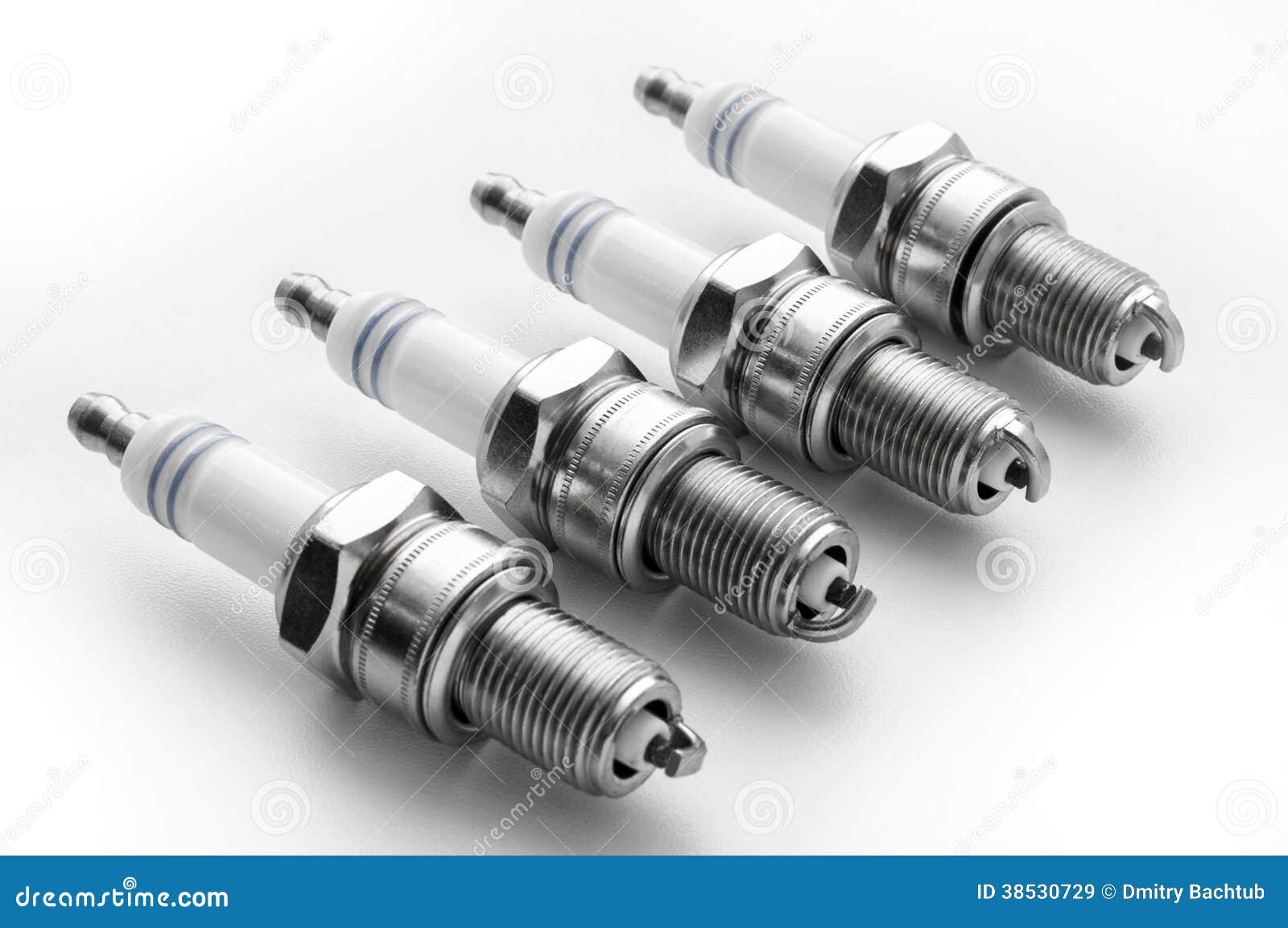 Spark plugs stock image. Image of motor, light, burn 38530729