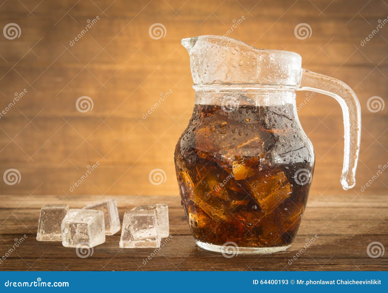 Sparkling water stock image. Image of fresh, caffeine 64400193