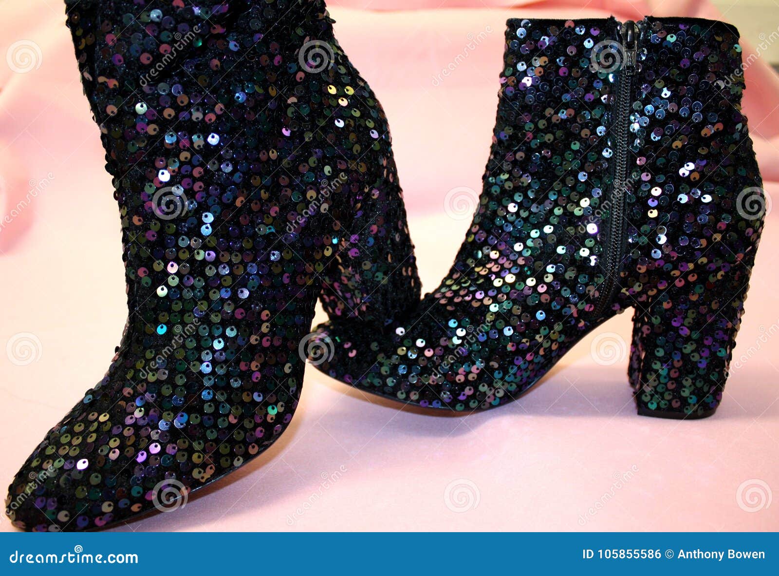 Lovely Black Sparkly Sequin Fur Lined Boots BNWOT George 