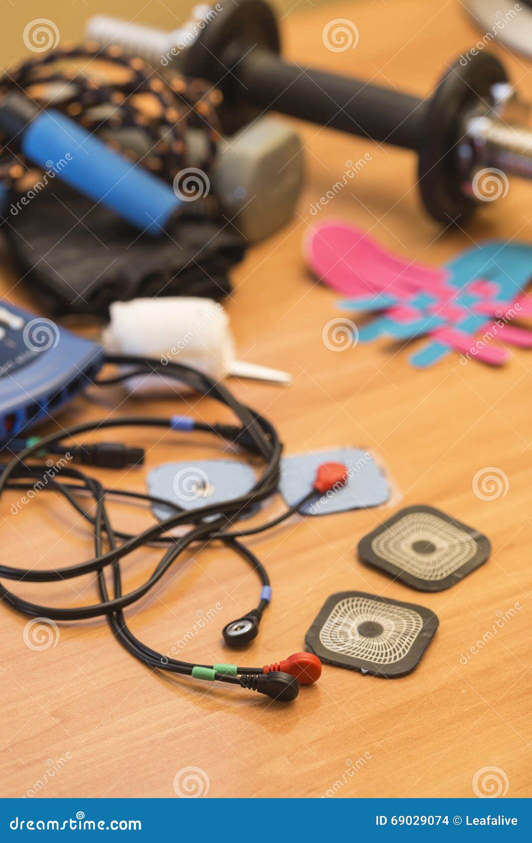 Special Physio Tape Rolling and Adhesive Electrode, for Use with Stock