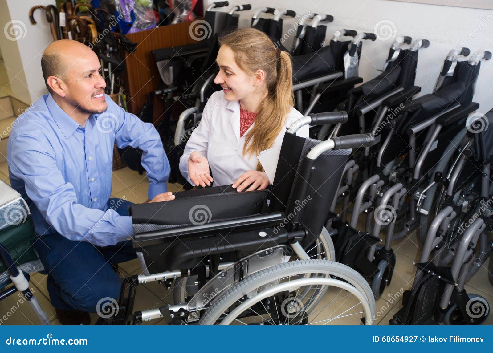 Specialist Consulting Client about Wheelchairs Stock Image Image of