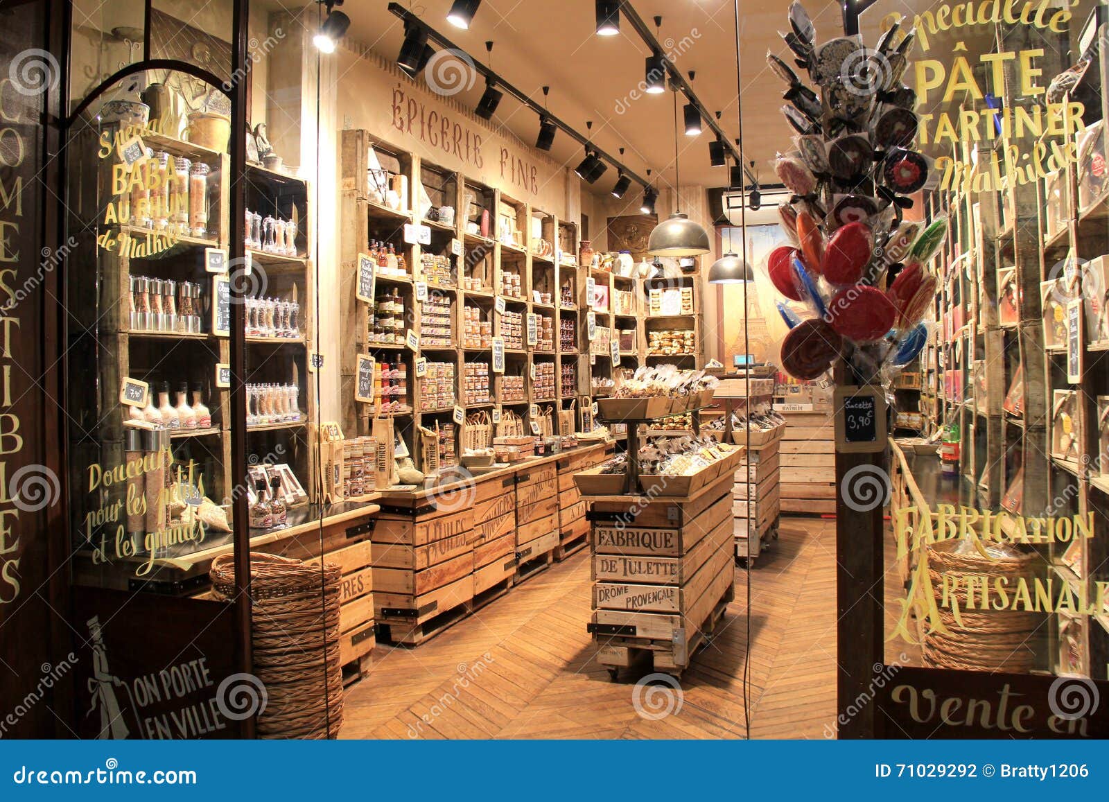 Specialty Chocolaterie Shop, with Scrumptious Variety,Le Comptoir