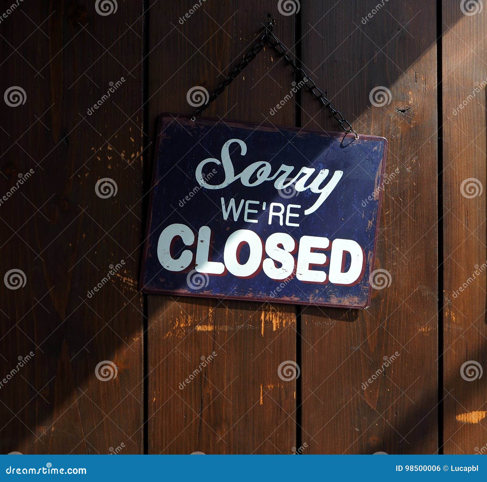 We re sorry those. Sorry we're closed. Табличка sorry. We closed. Картинка closed.