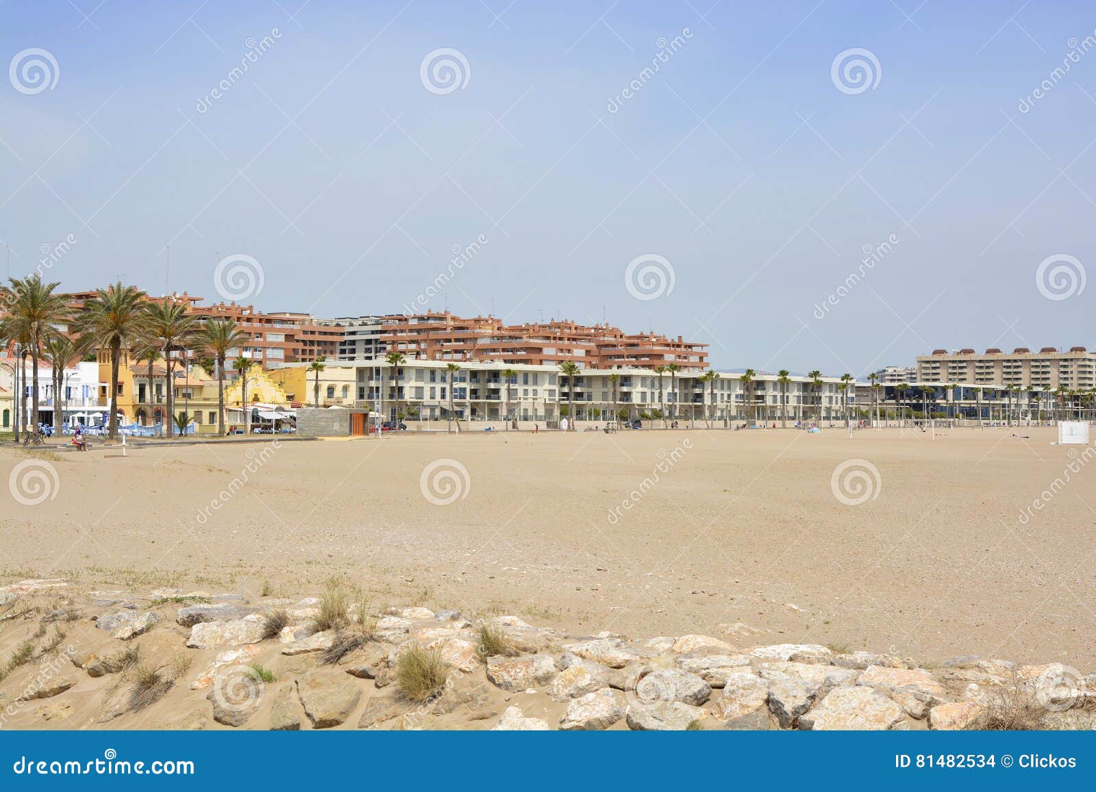 Spiaggia Di Malvarrosa A Valencia Spagna Immagine Stock Editoriale Immagine Di Roccie Spain 81482534