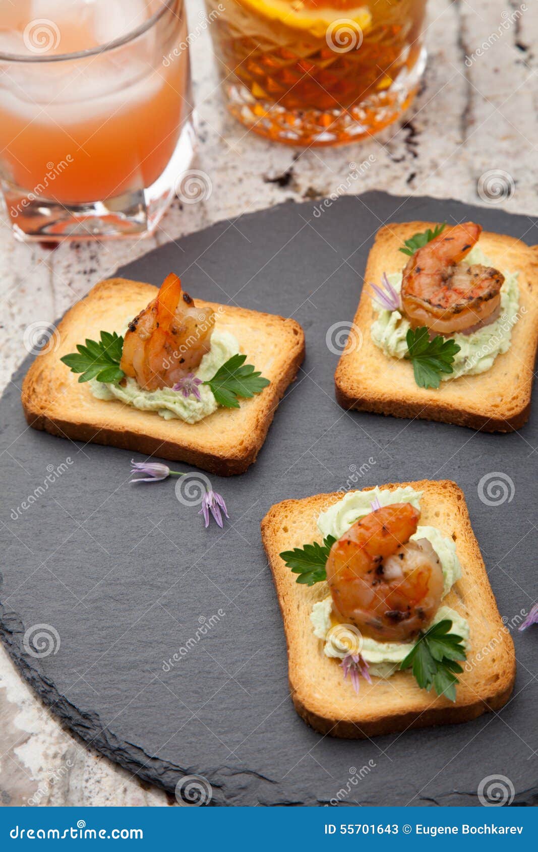 Spicy Avocado Shrimps Toasts Stock Image - Image of crostini, antipasto ...